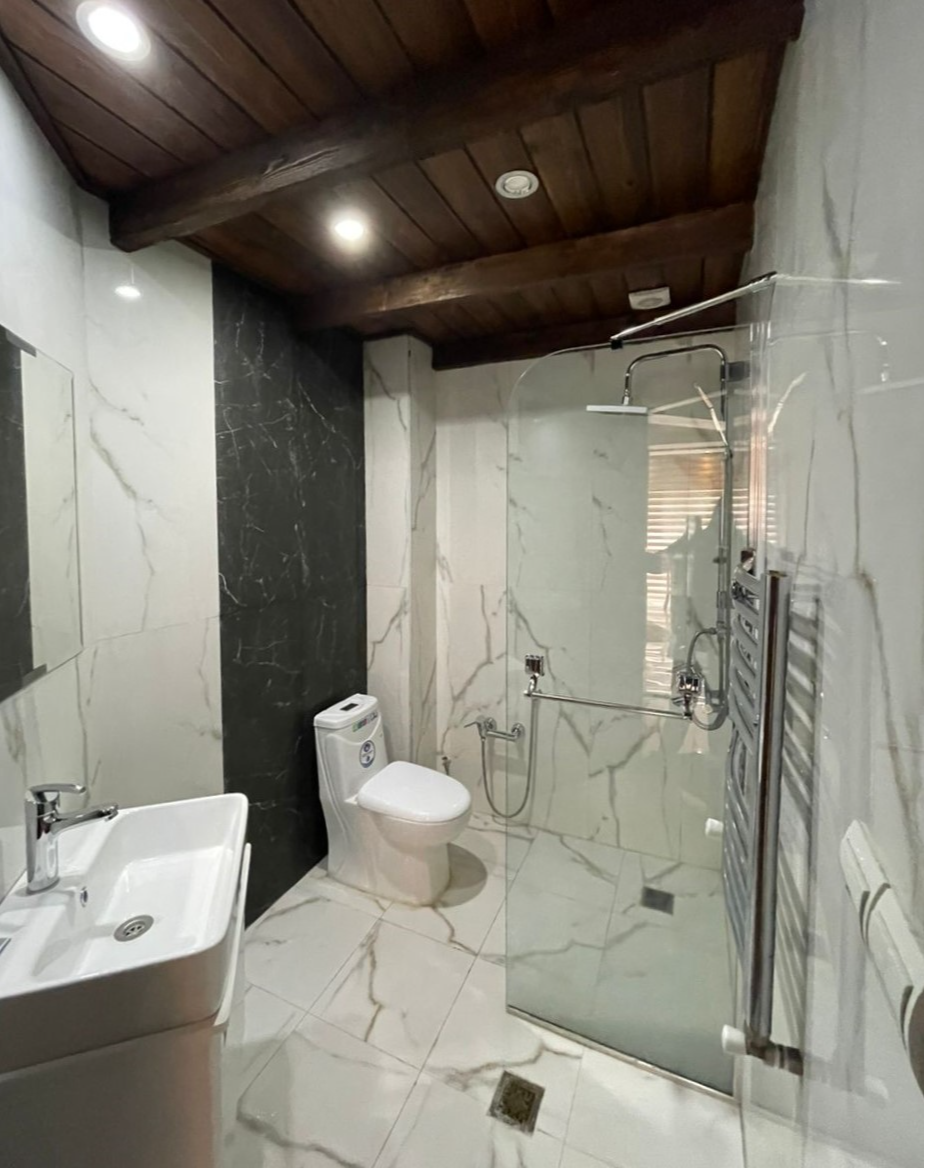 سرویس بهداشتی و حمام