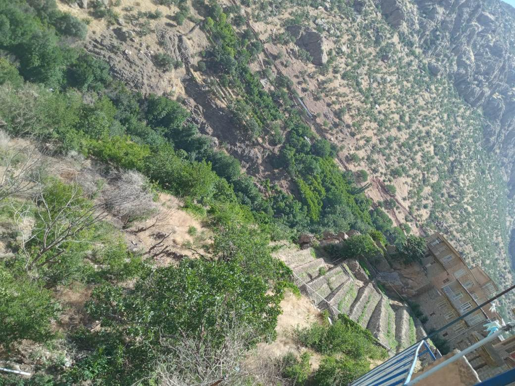 نمای روبرو ازبالکن