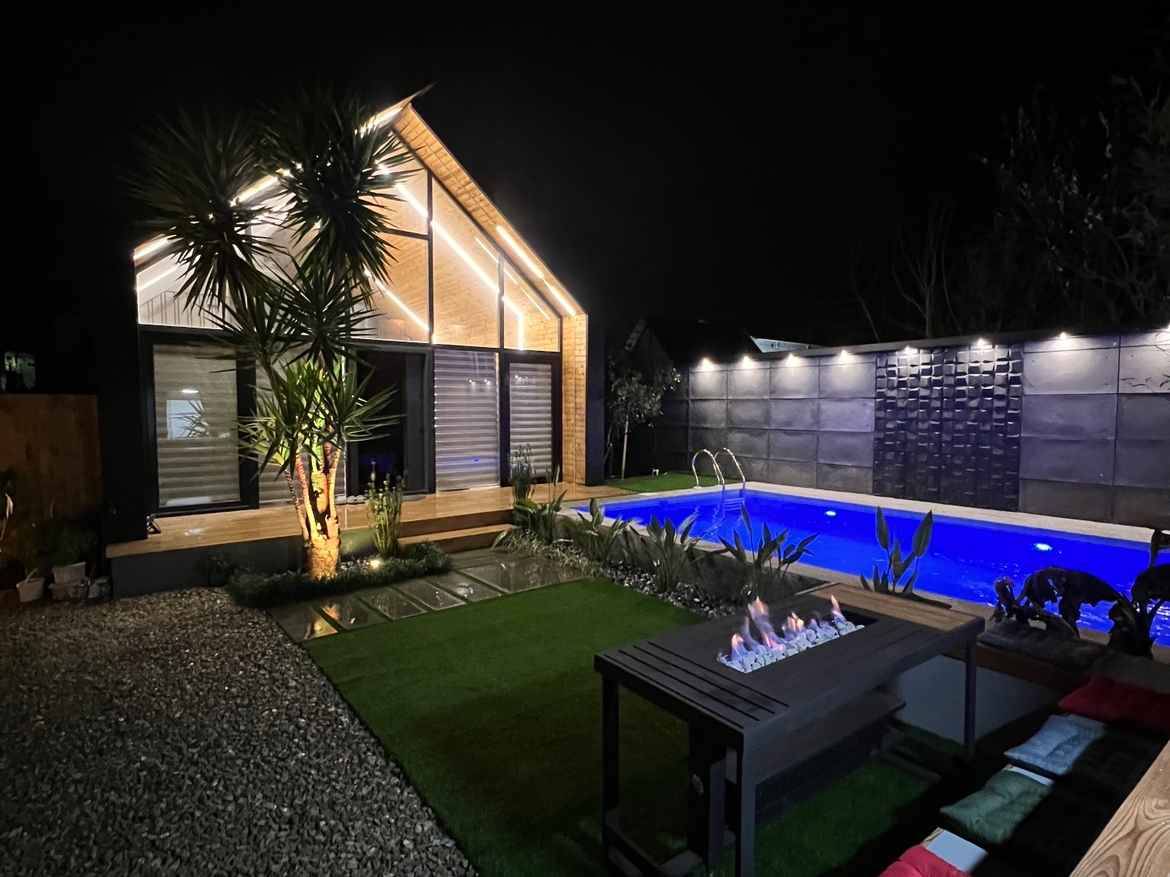 نمای بیرونی ساختمان نمای بیرونی ساختمان