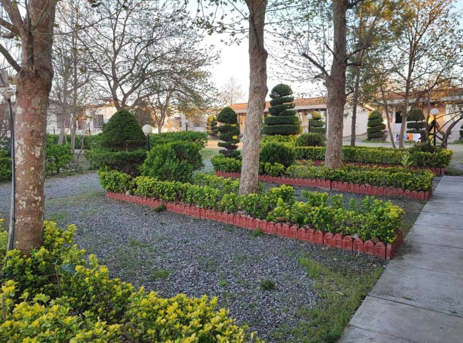 محوطه حیاط محوطه حیاط