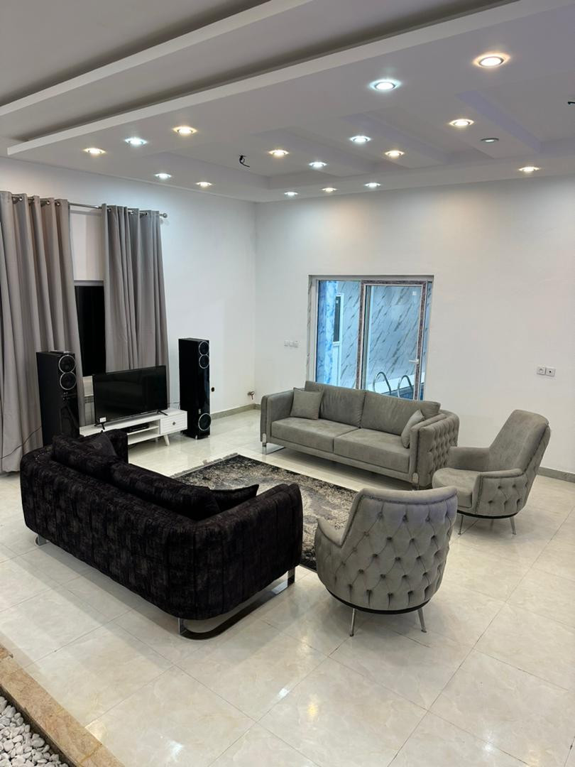 اتاق پذیرایی
