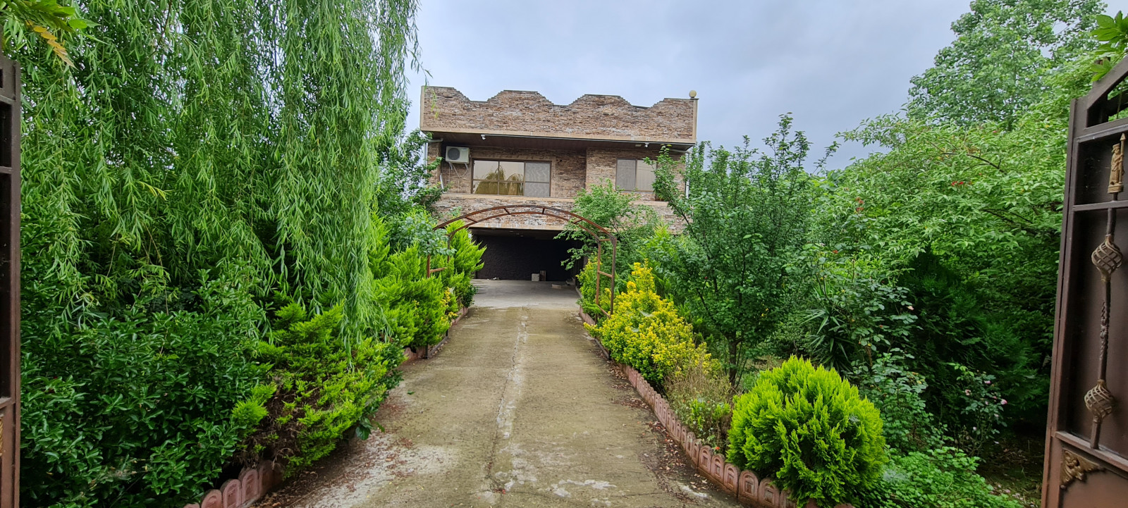 نمای اقامتگاه