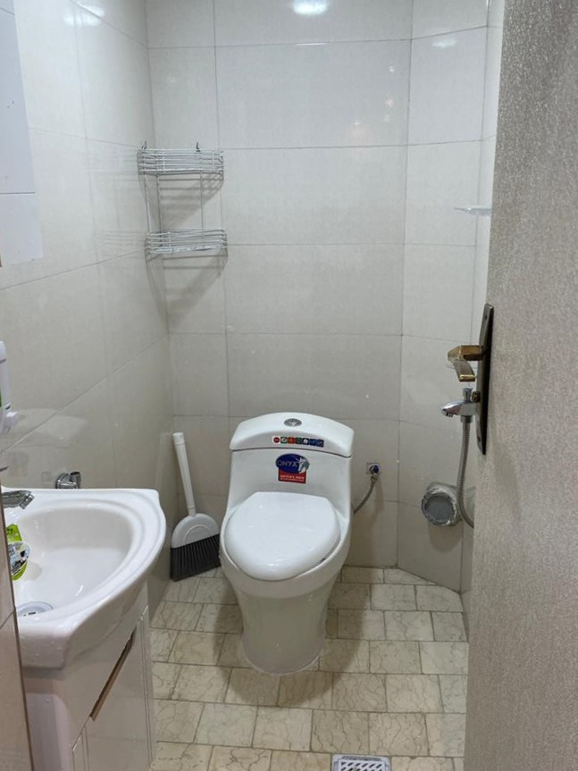 سرویس بهداشتی و حمام