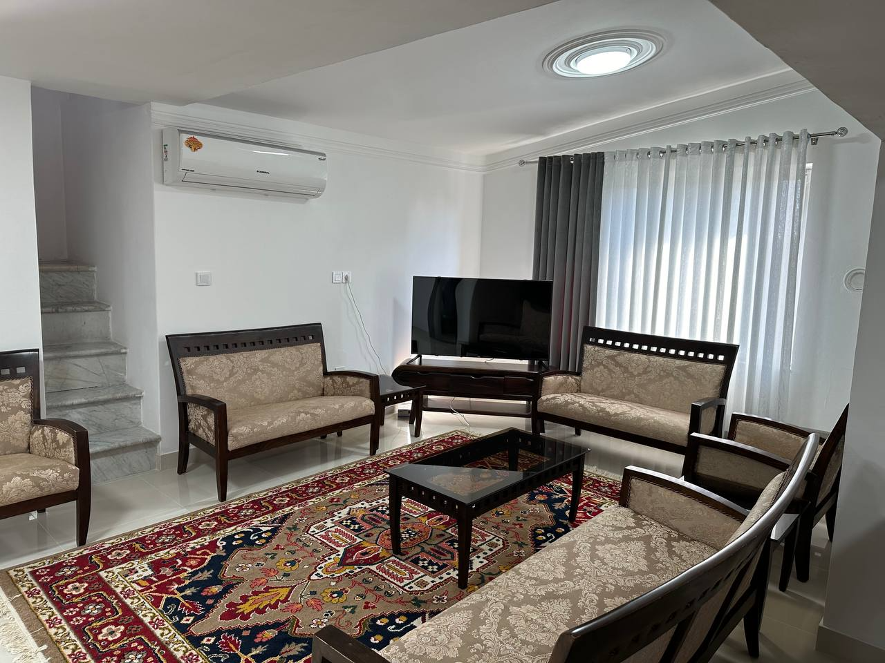 اتاق پذیرایی