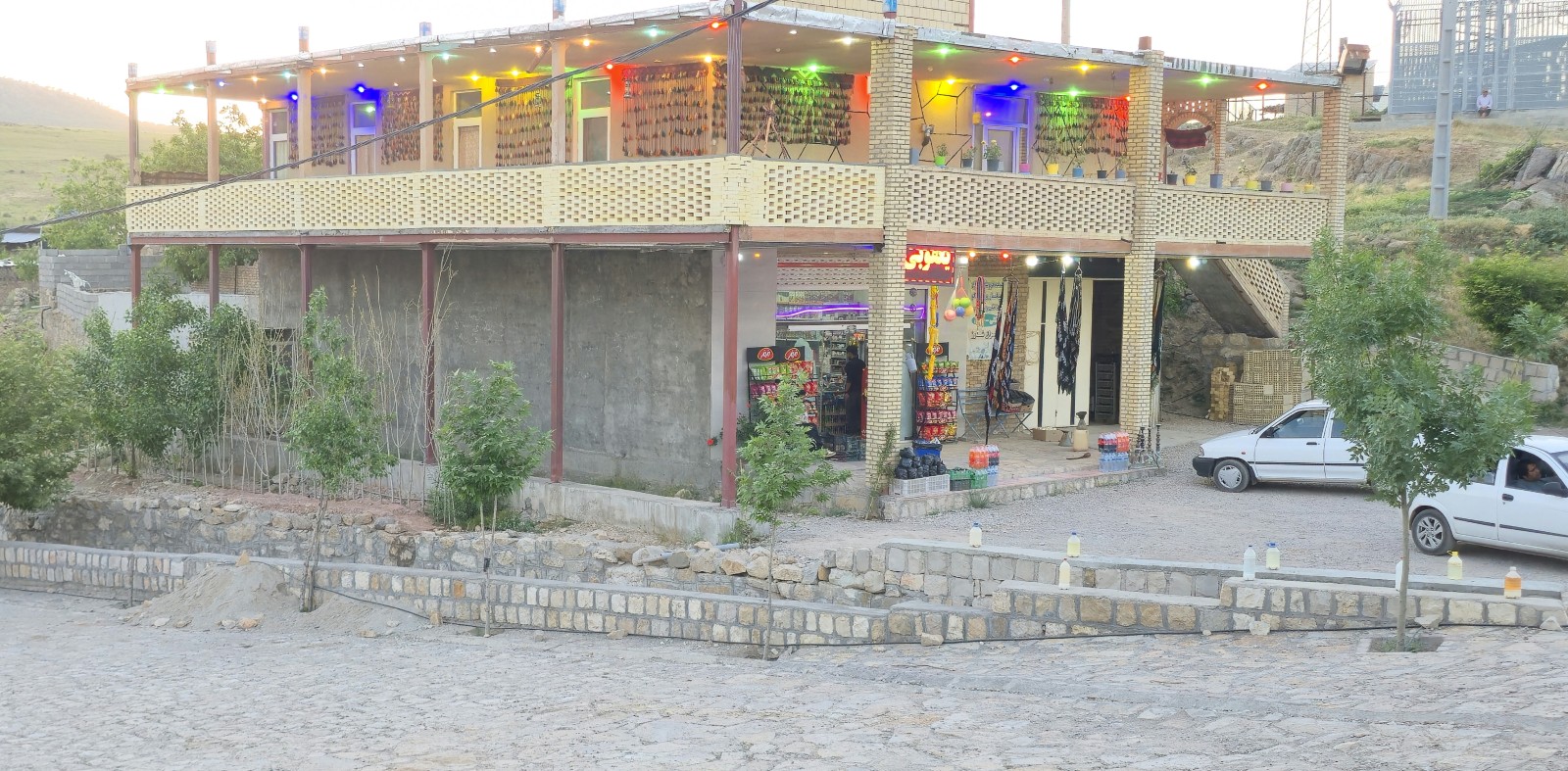 نمای ساختمان