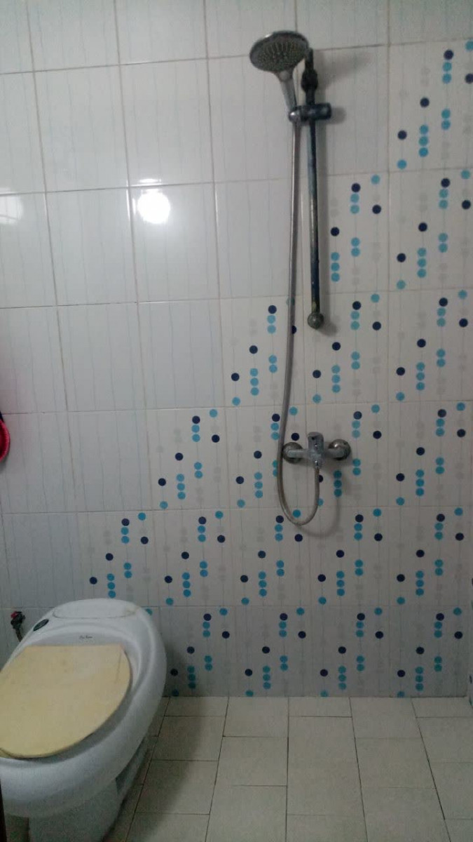 سرویس بهداشتی و حمام سرویس بهداشتی و حمام