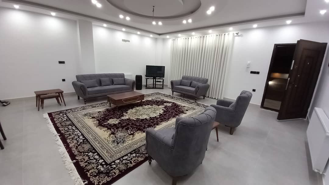 طبقه همکف