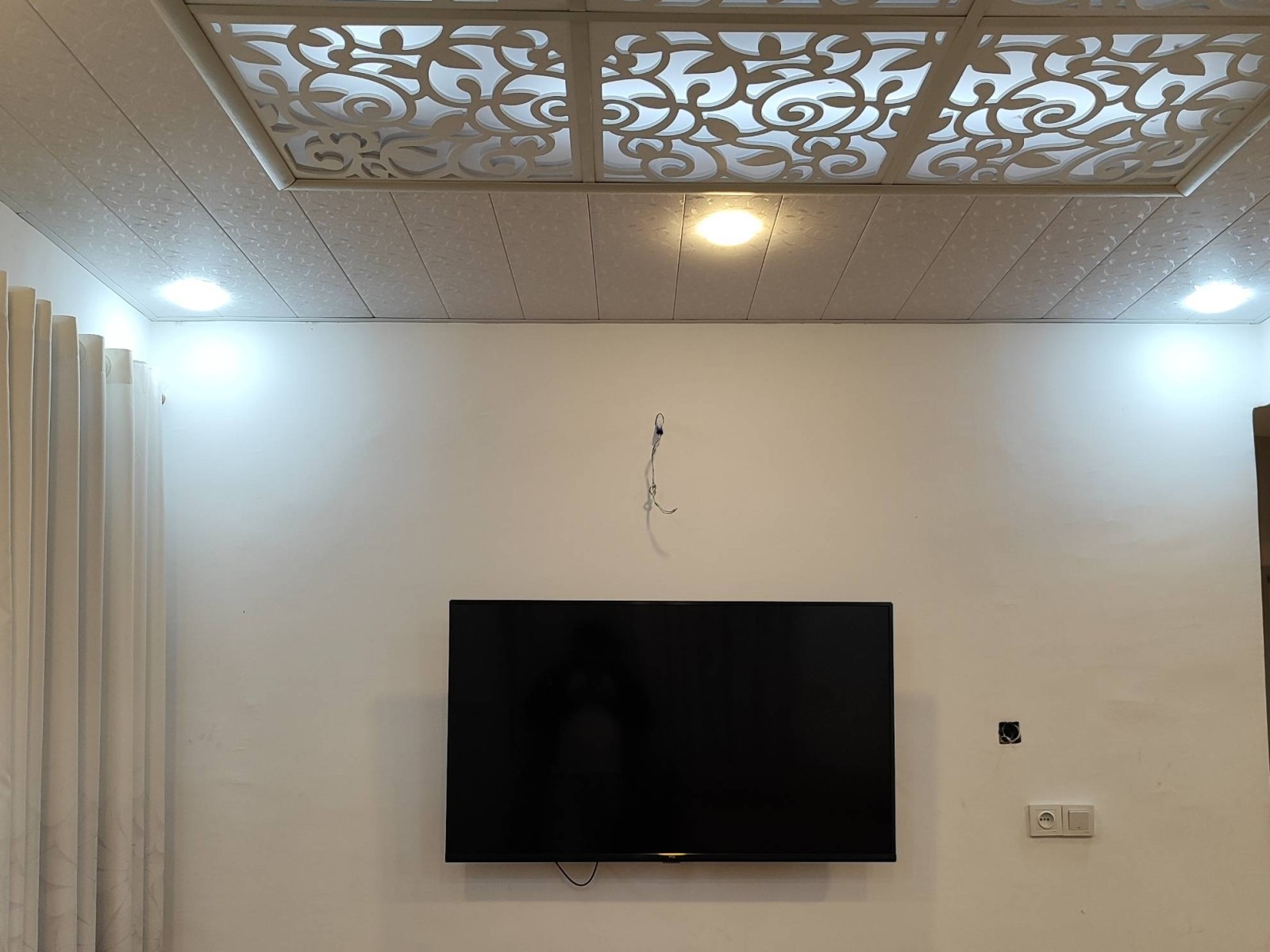 تلویزیون 50اینچ