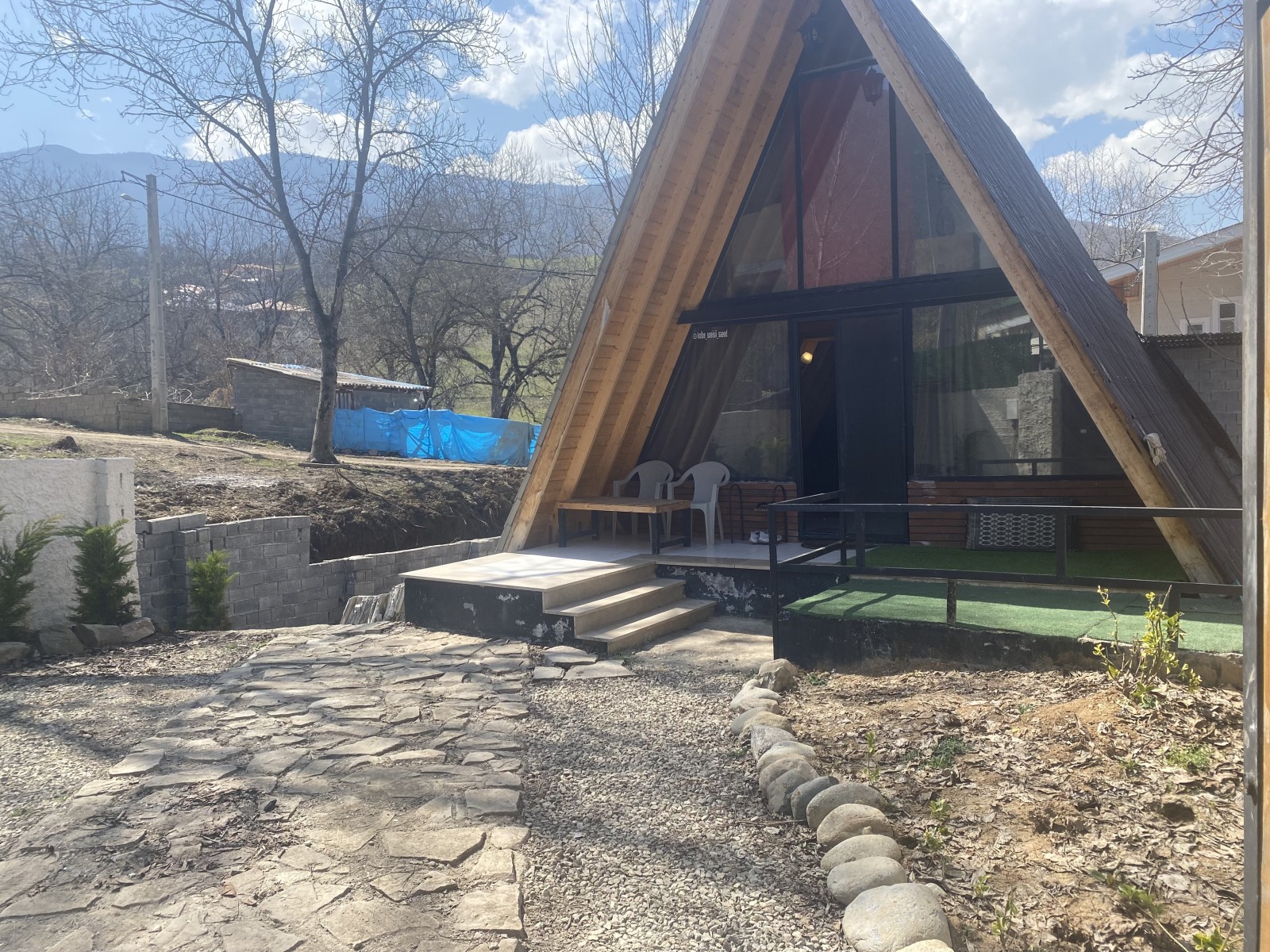 ورودی اقامتگاه