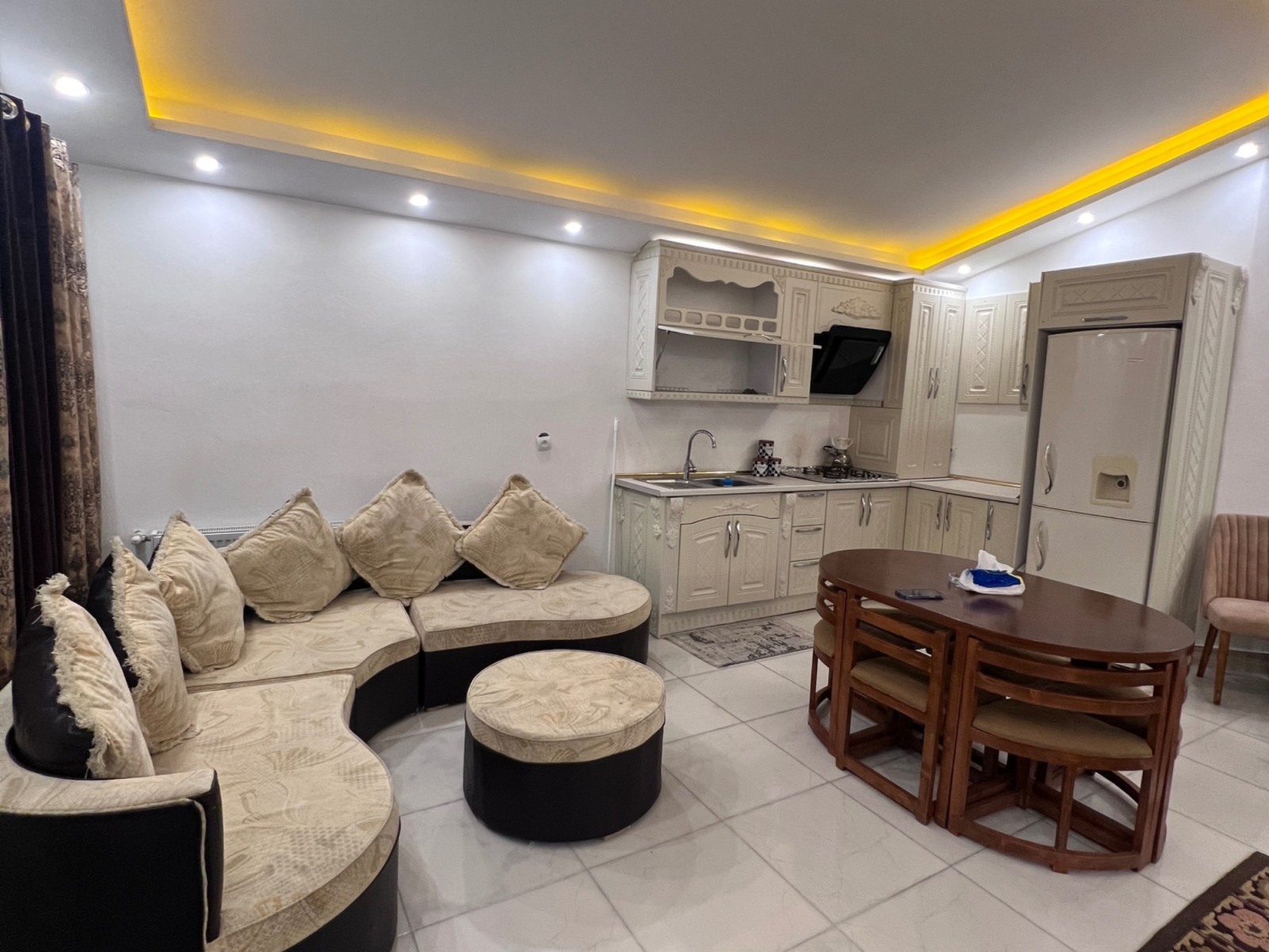 اتاق پذیرایی اتاق پذیرایی