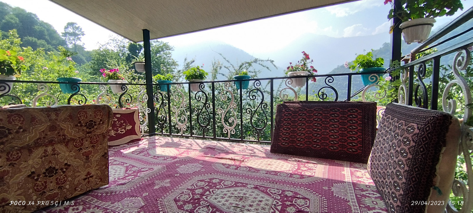 آلاچیق آلاچیق