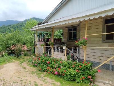 ویلایی حسنجانی، دربست با چشم انداز زیبا و کوهستانی