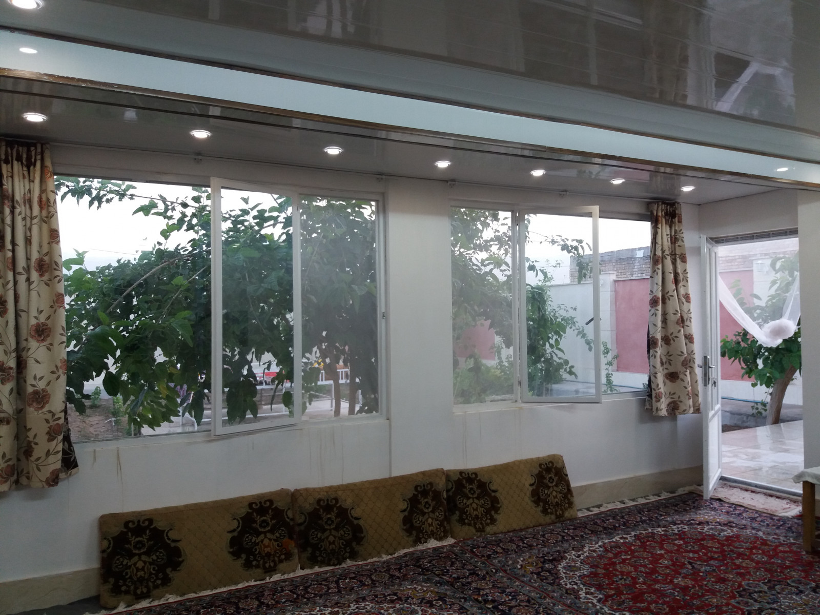 اتاق پذیرایی