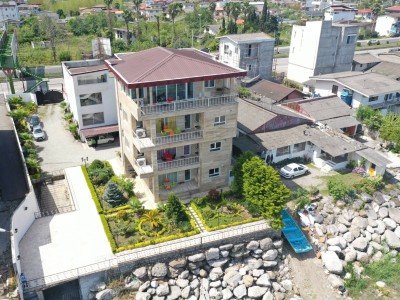 واحد (1) دوخوابه و اقتصادی با ویوی زیبای دریا