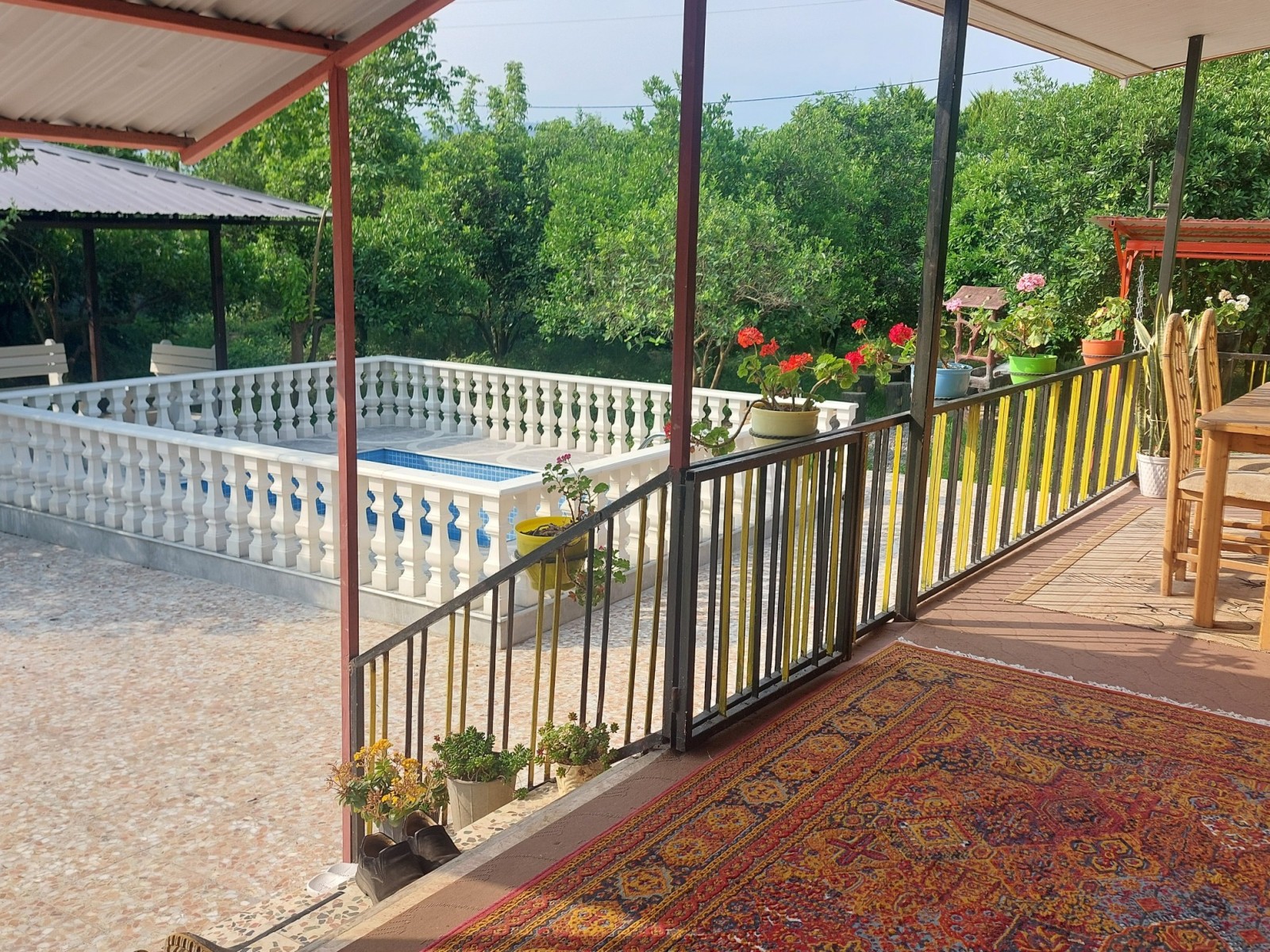 نمای بیرونی ساختمان