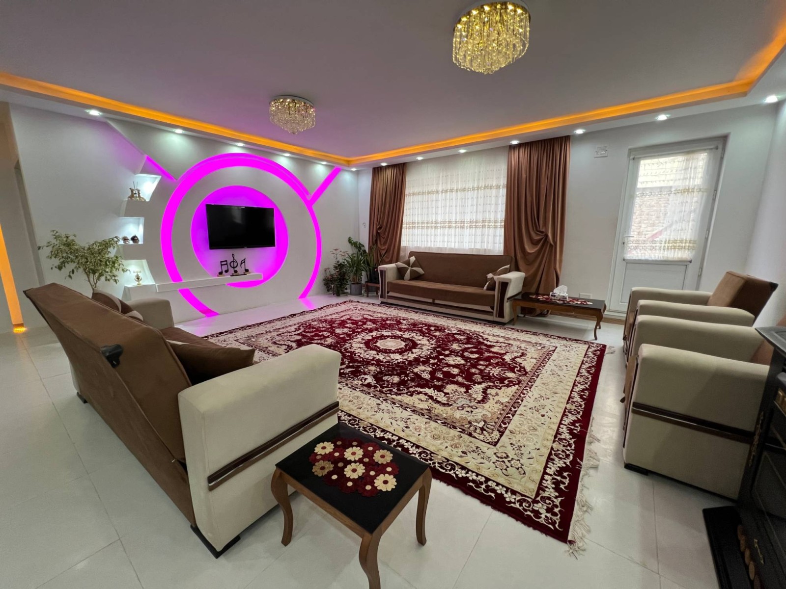 اتاق پذیرایی