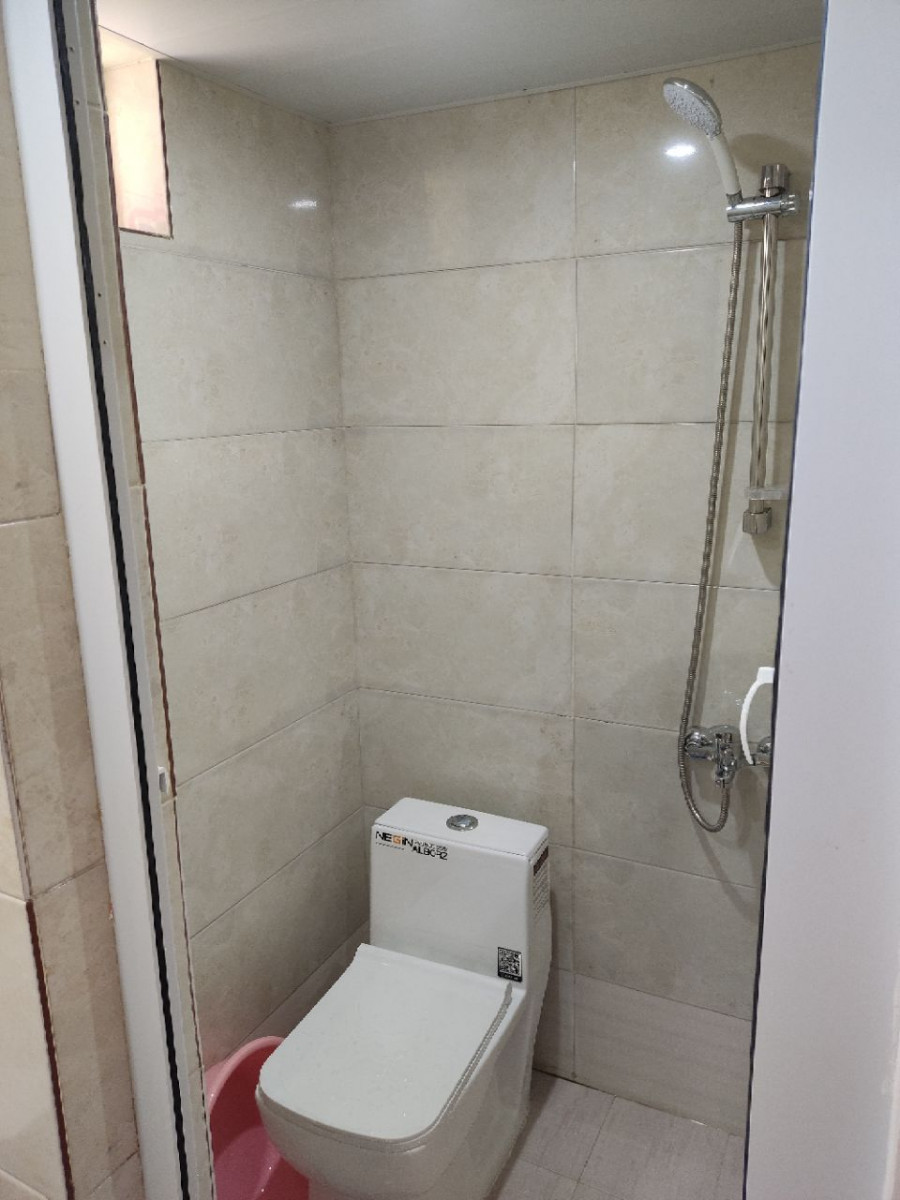 سرویس بهداشتی و حمام