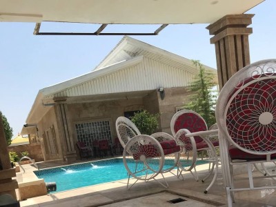 ویلای دو خوابه با استخر روباز در شهرک زعفرانیه
