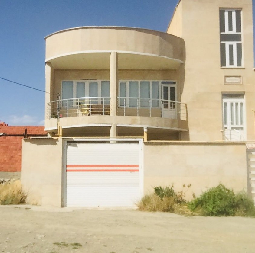 نمای بیرون ساختمان