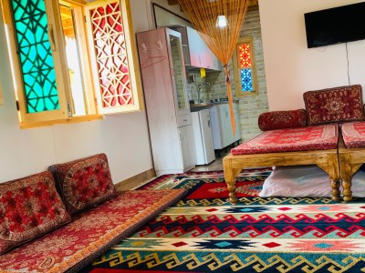 سویتVIP طبقه دوم اقامتگاه بومگردی شعله با ویو عالی