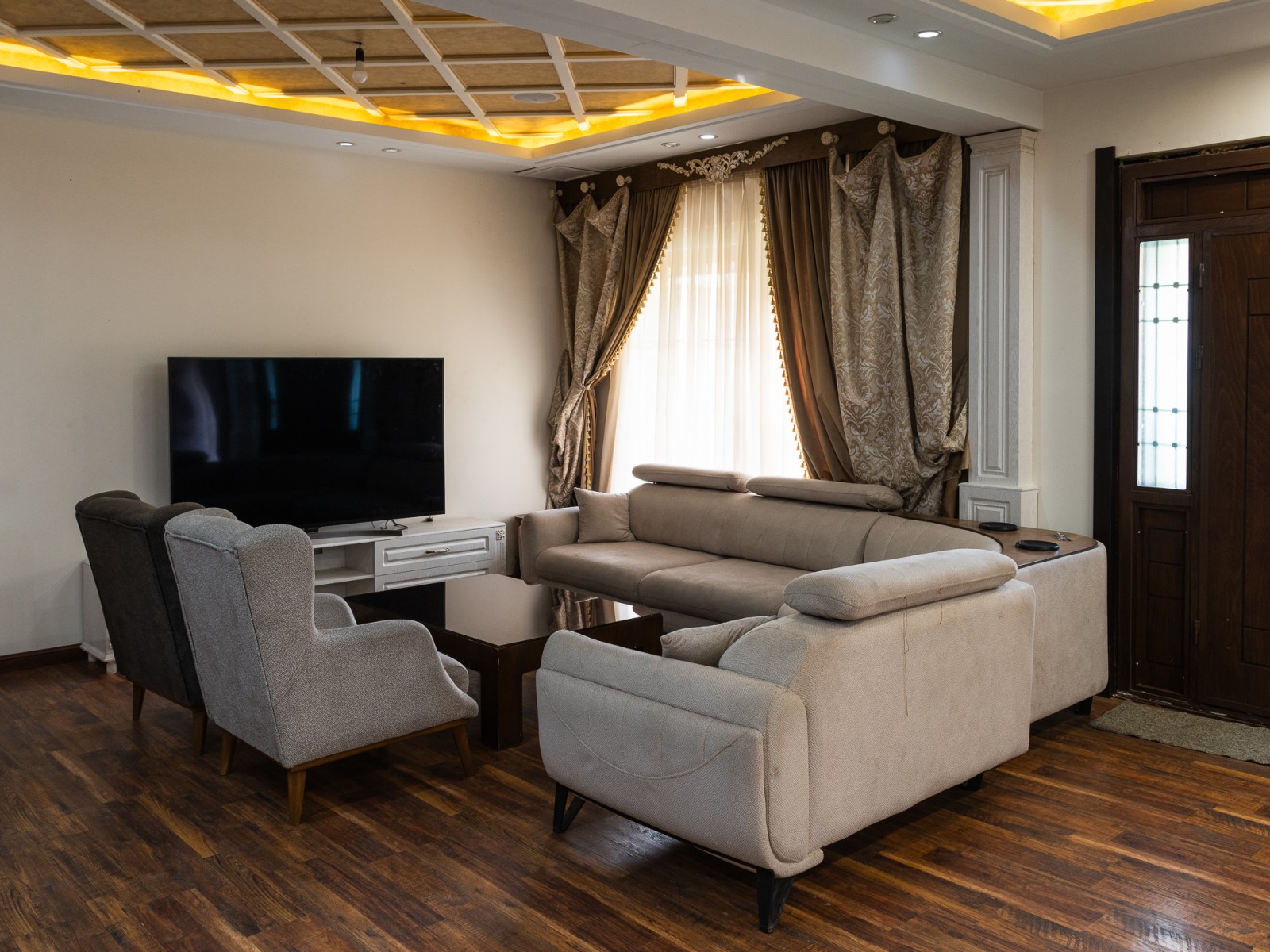 اتاق پذیرایی