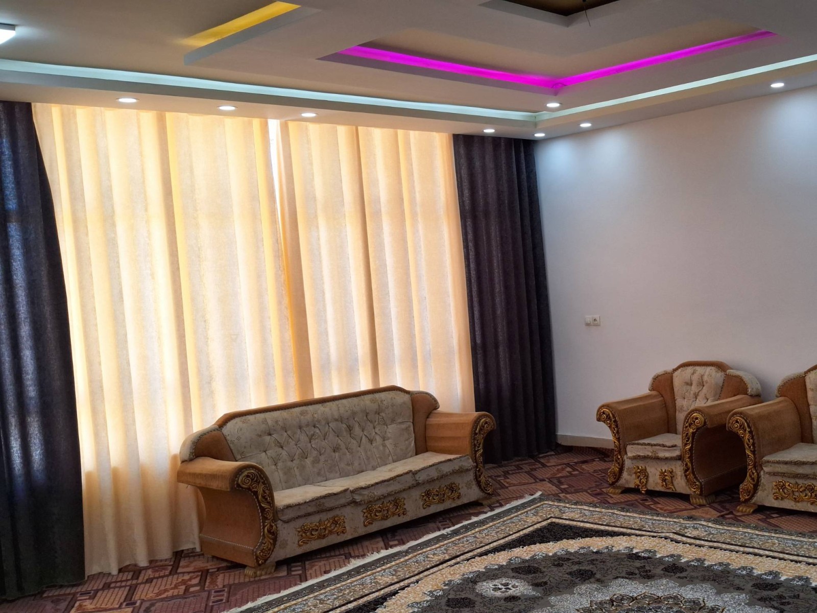 اتاق پذیرایی