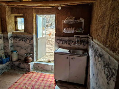 اقامتگاه بوم‌گردی گلاویژ (اتاق ۱ یا 2)