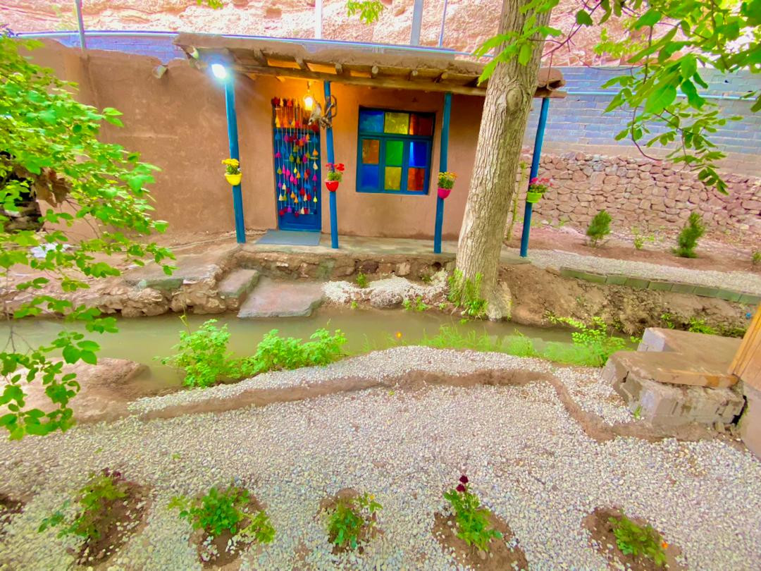 نما و ورودی