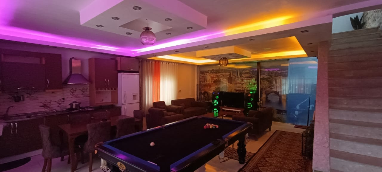 میز بیلیارد