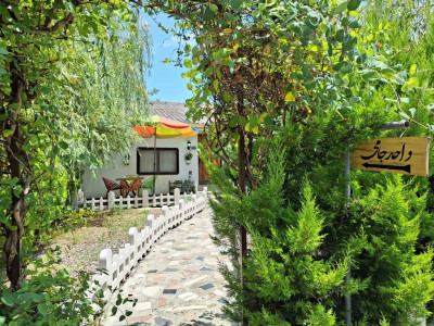 مجموعه اقامتی آویشار (واحد جامی یا سعدی )