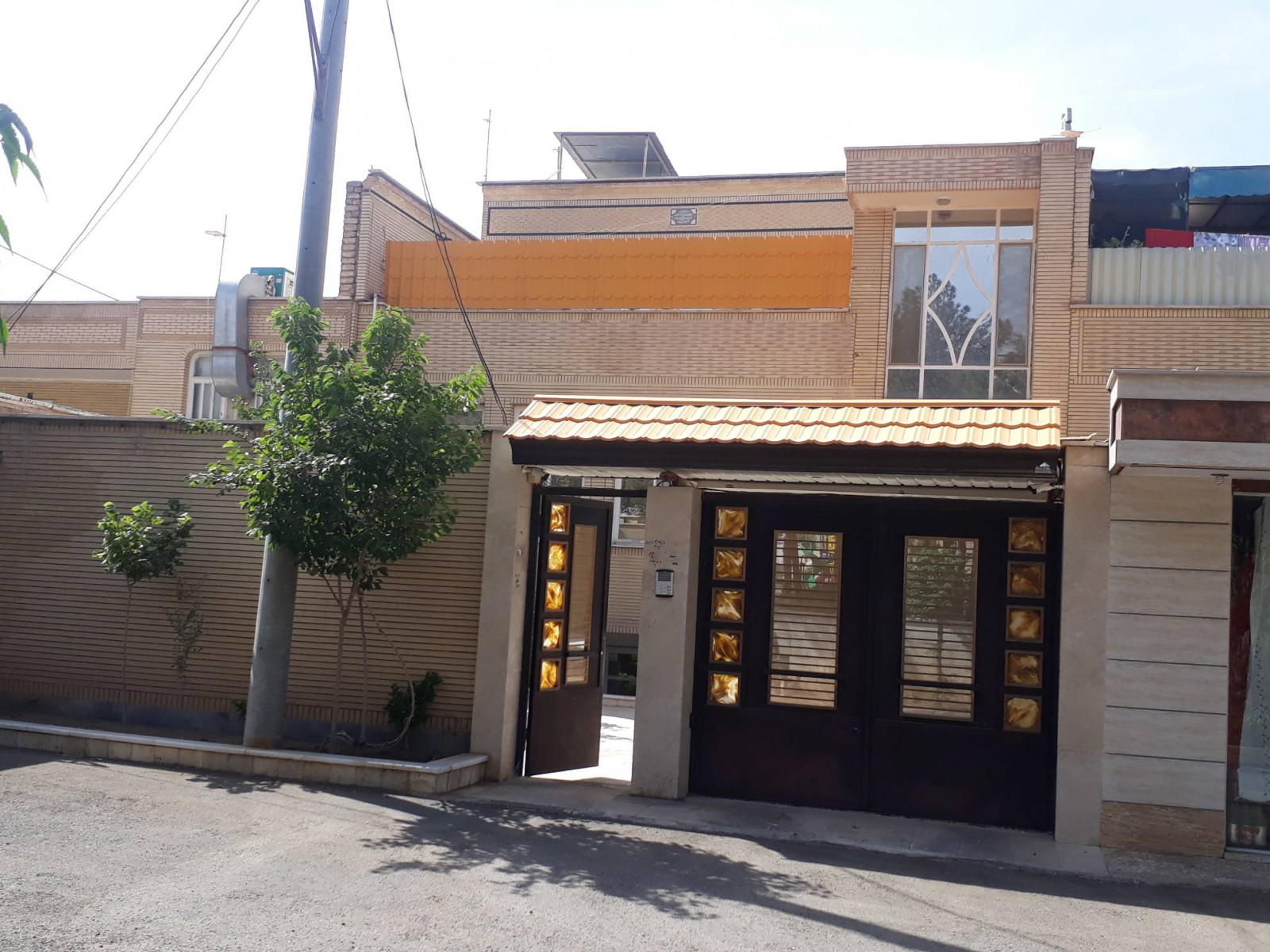 ورودی ساختمان