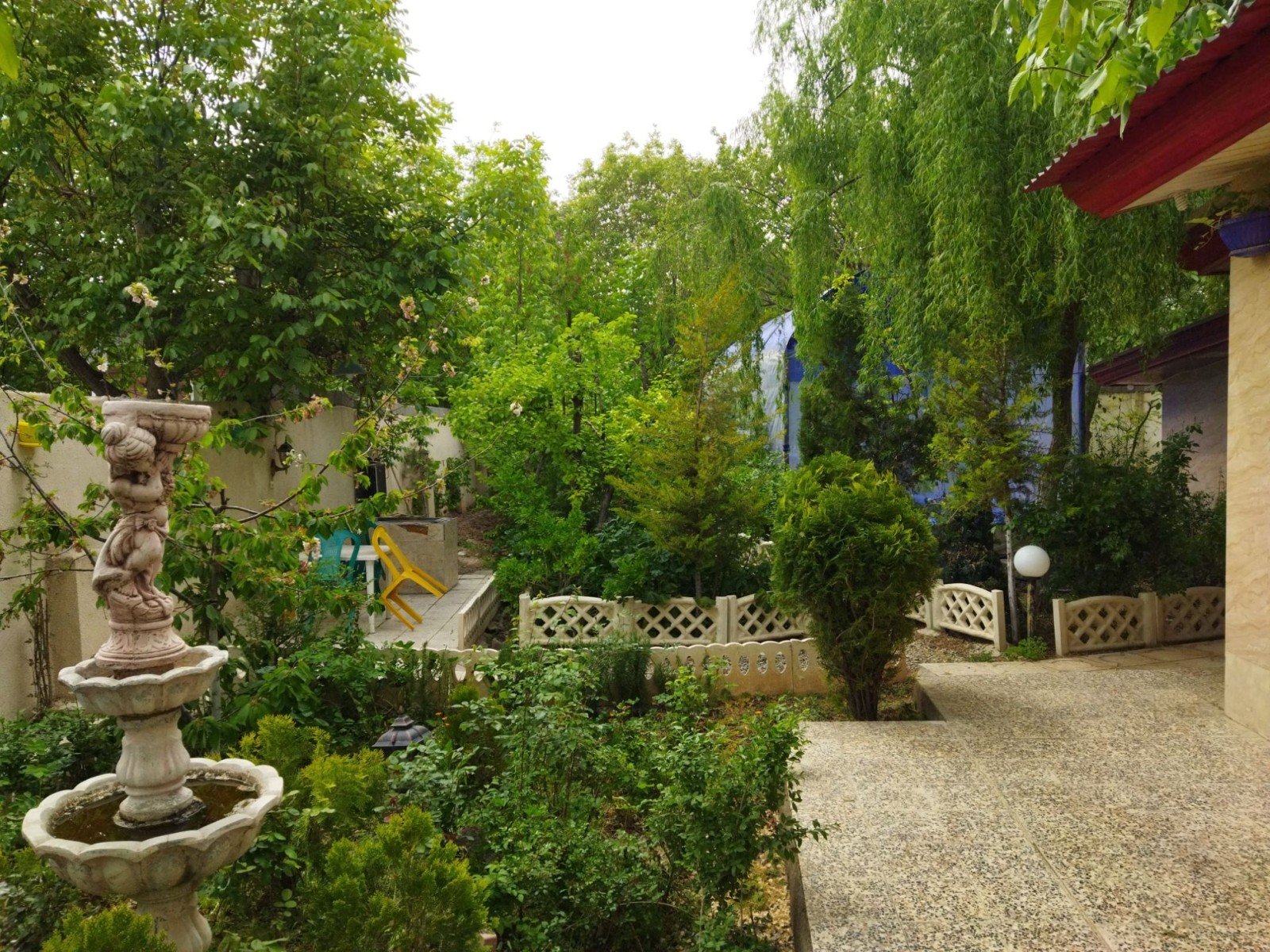 نمای بیرونی ساختمان