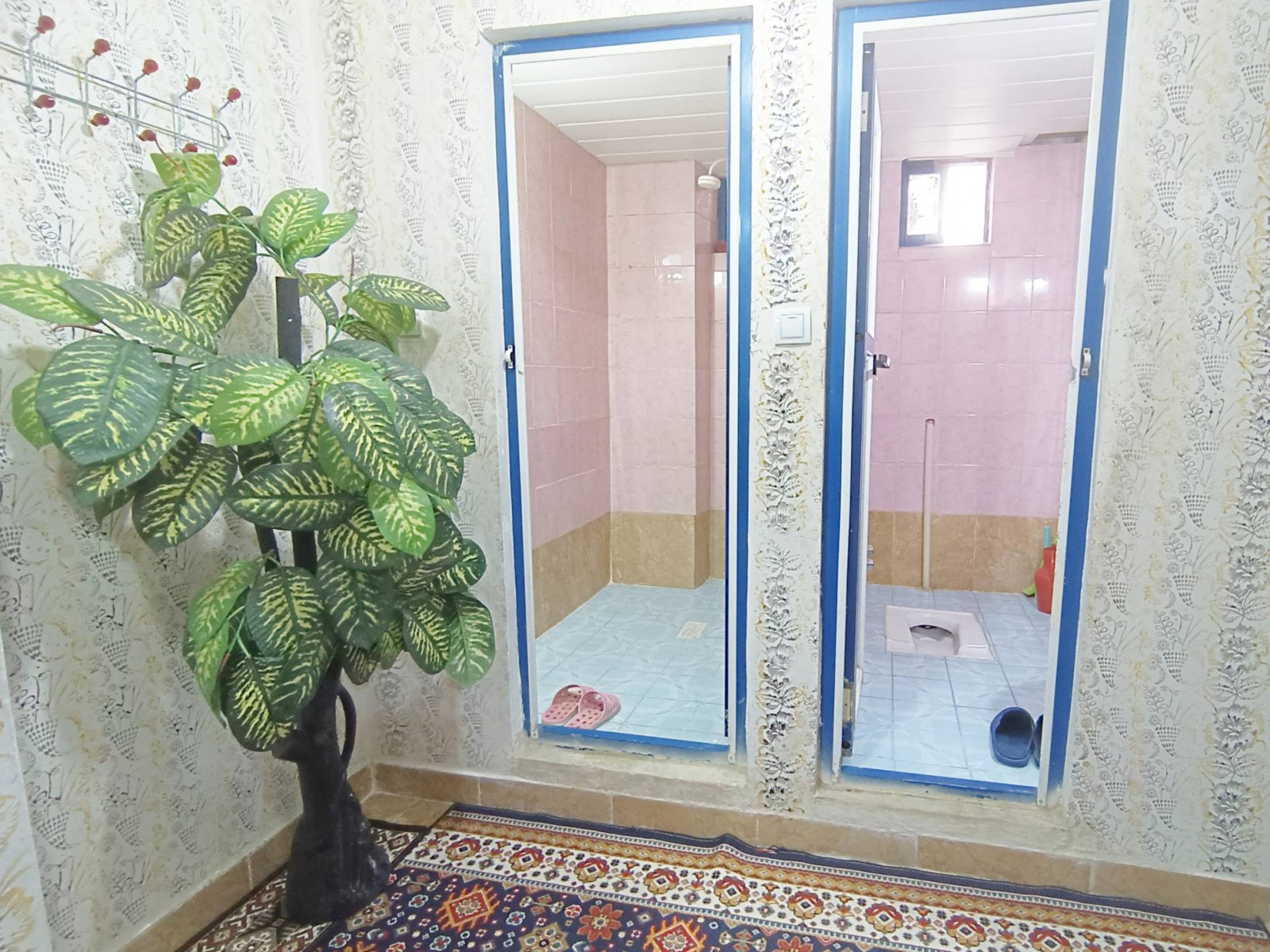 سرویس بهداشتی و حمام سرویس بهداشتی و حمام