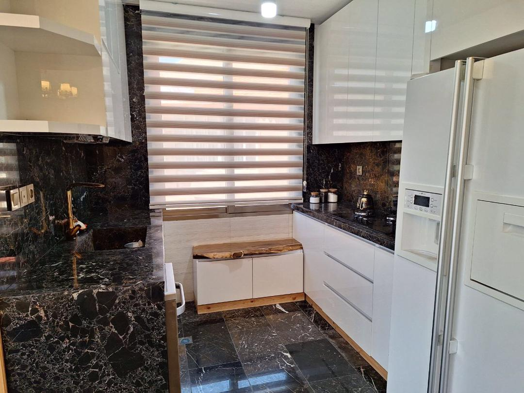 شاه نشین روبه رودخانه زاینده رود - واحد شماره ۴