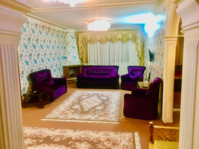 واحد (2) دوخوابه با دسترسی مطلوب