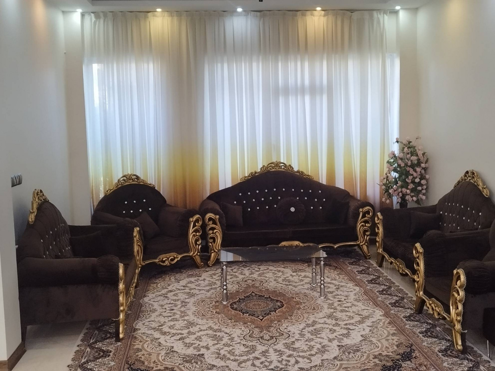 اتاق پذیرایی اتاق پذیرایی