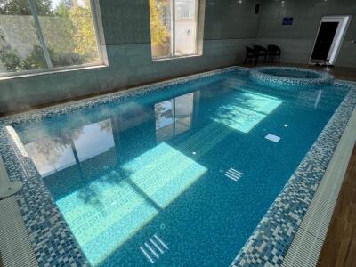 ویلا استخرآب گرم یاس سپید