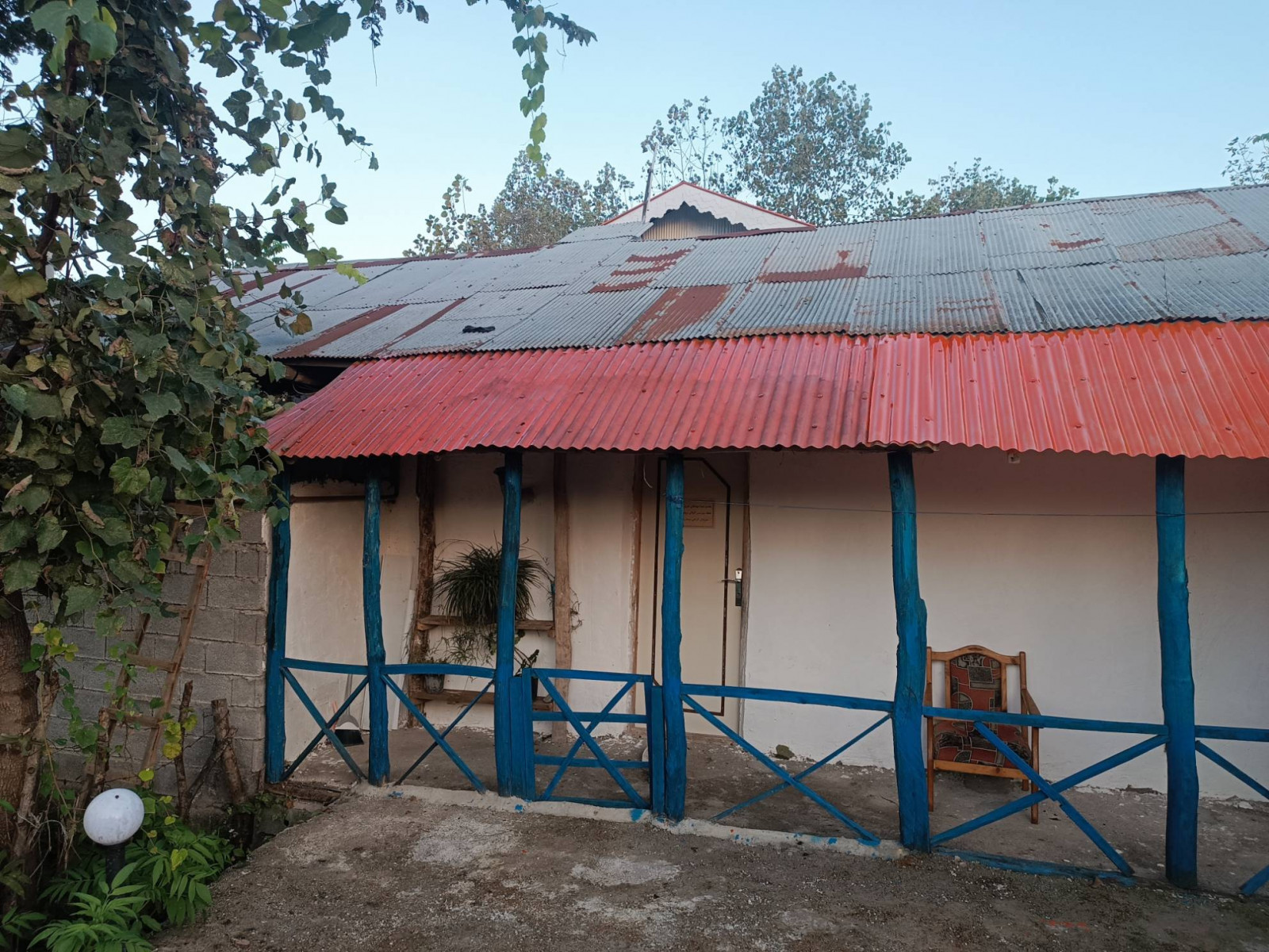 بیرونی ساختمان