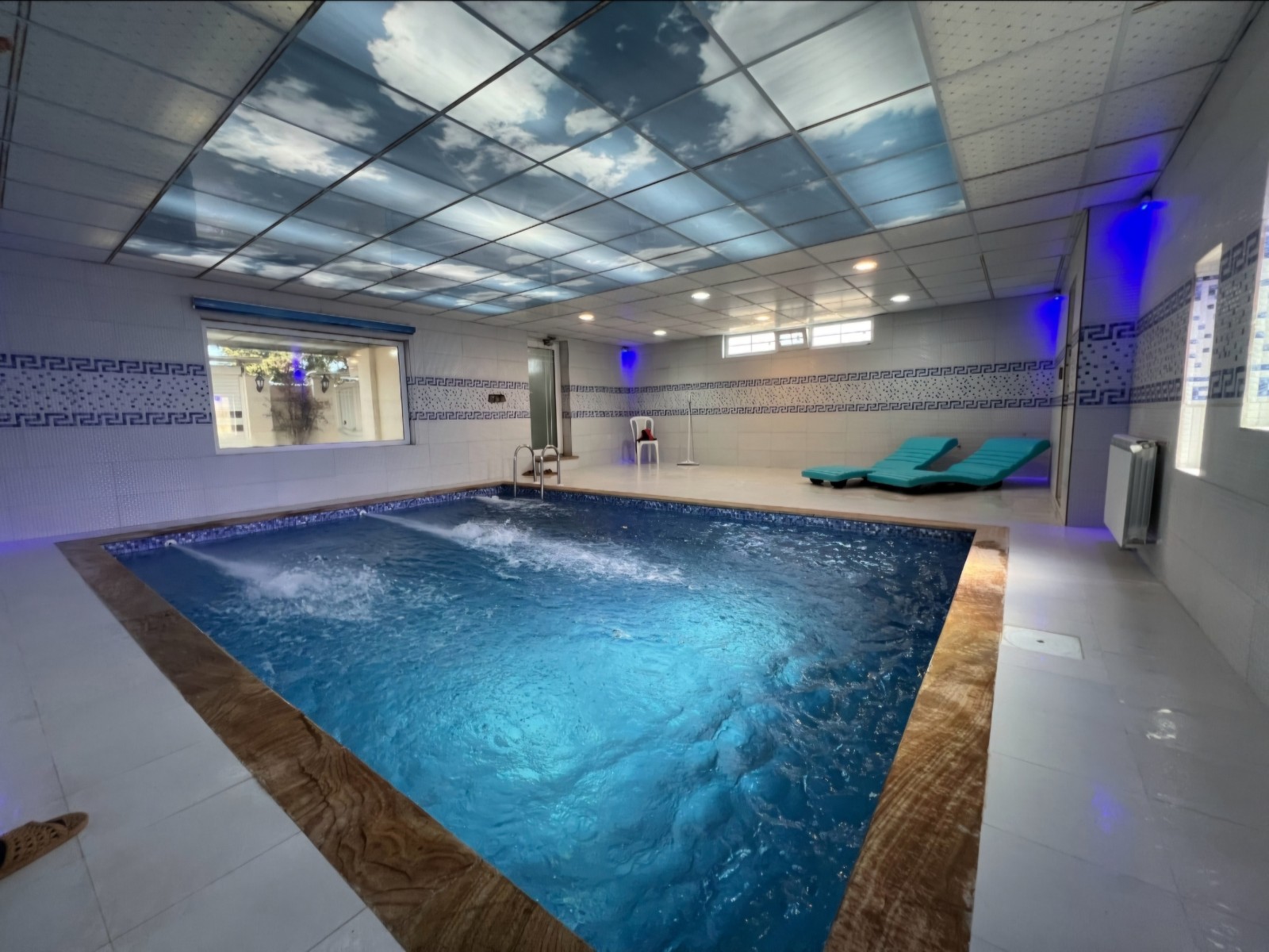 استخر استخر