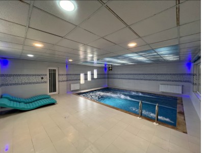 استخرداردوخواب دربست نوساز فوتبال دستی قلب رامسر