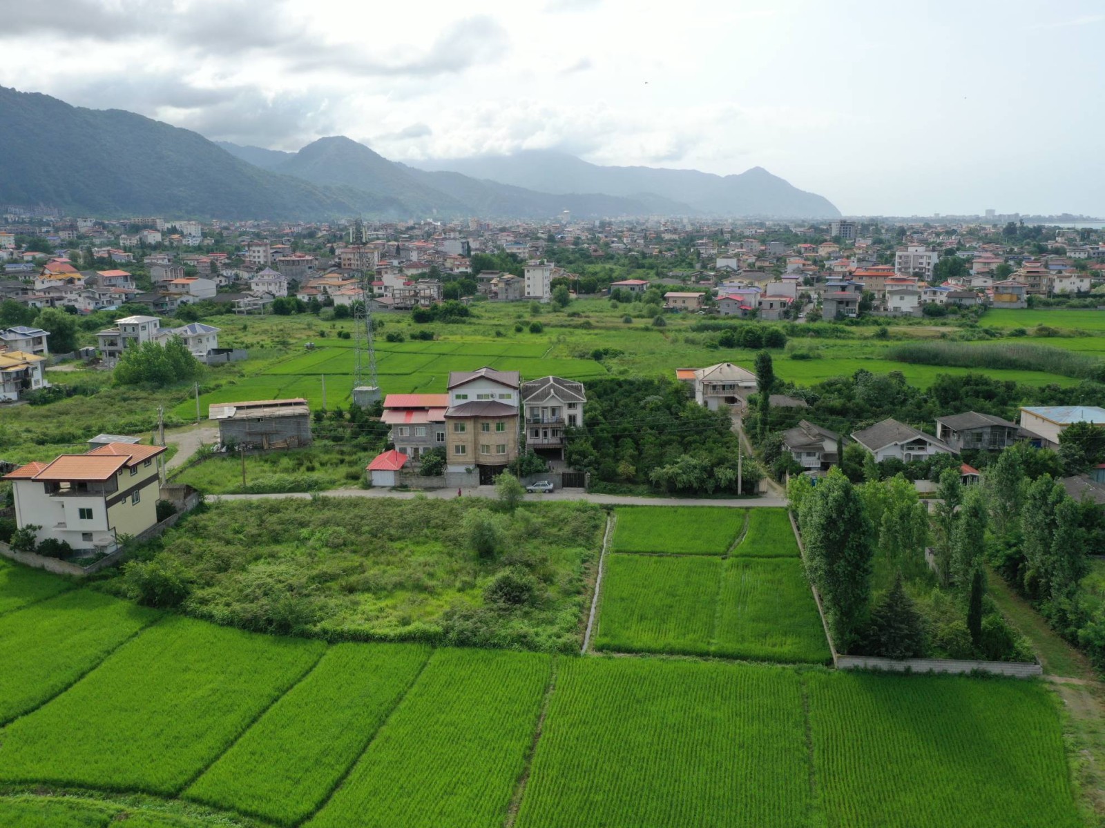 نمای بیرونی ساختمان