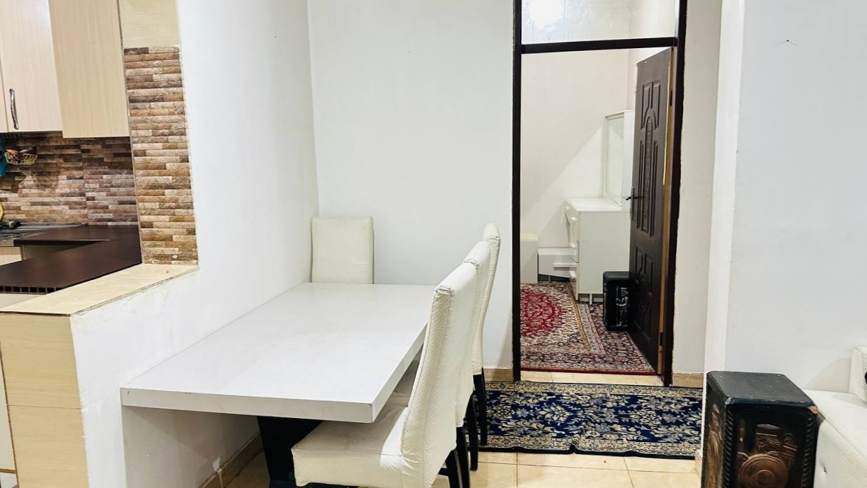 میز غذاخوری