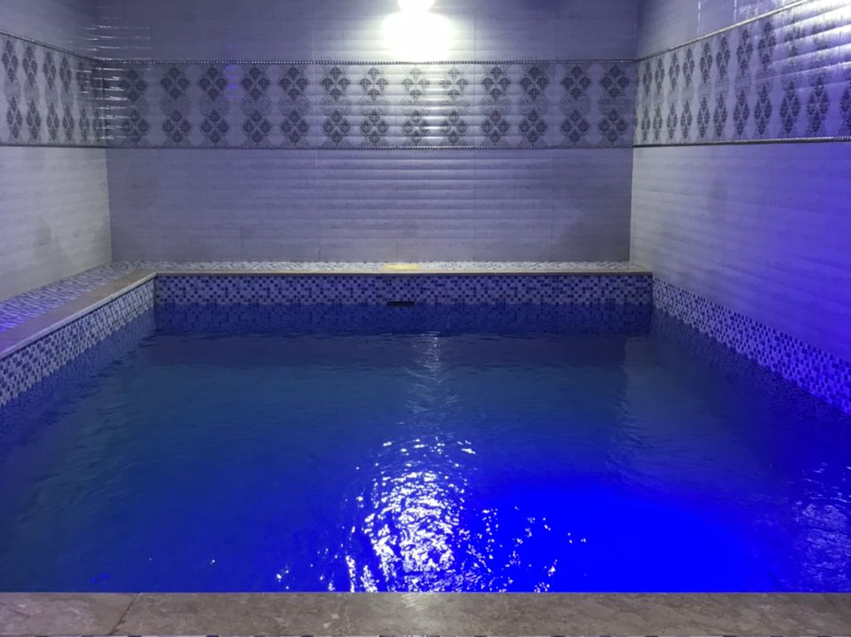 استخر استخر