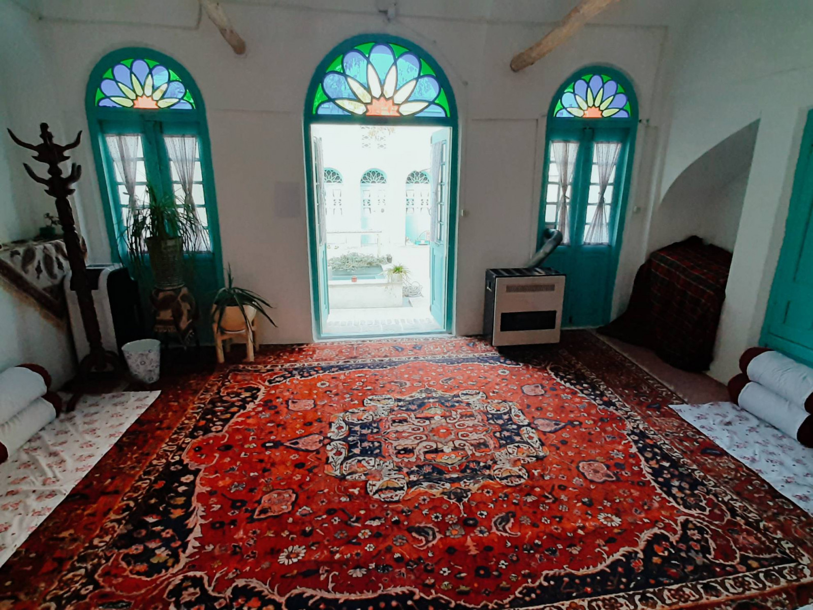 اتاق شاه نشین