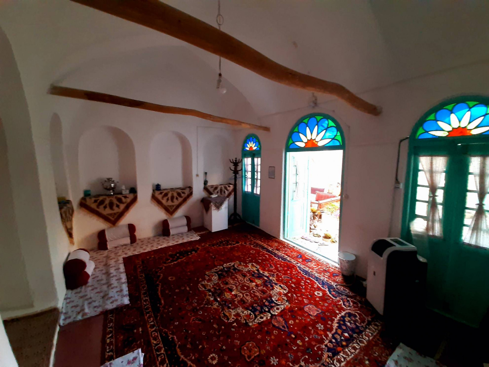 اتاق شاه نشین
