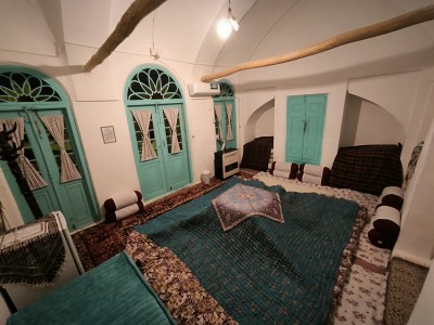 اتاق شاه نشین "بومگردی مهرکده"