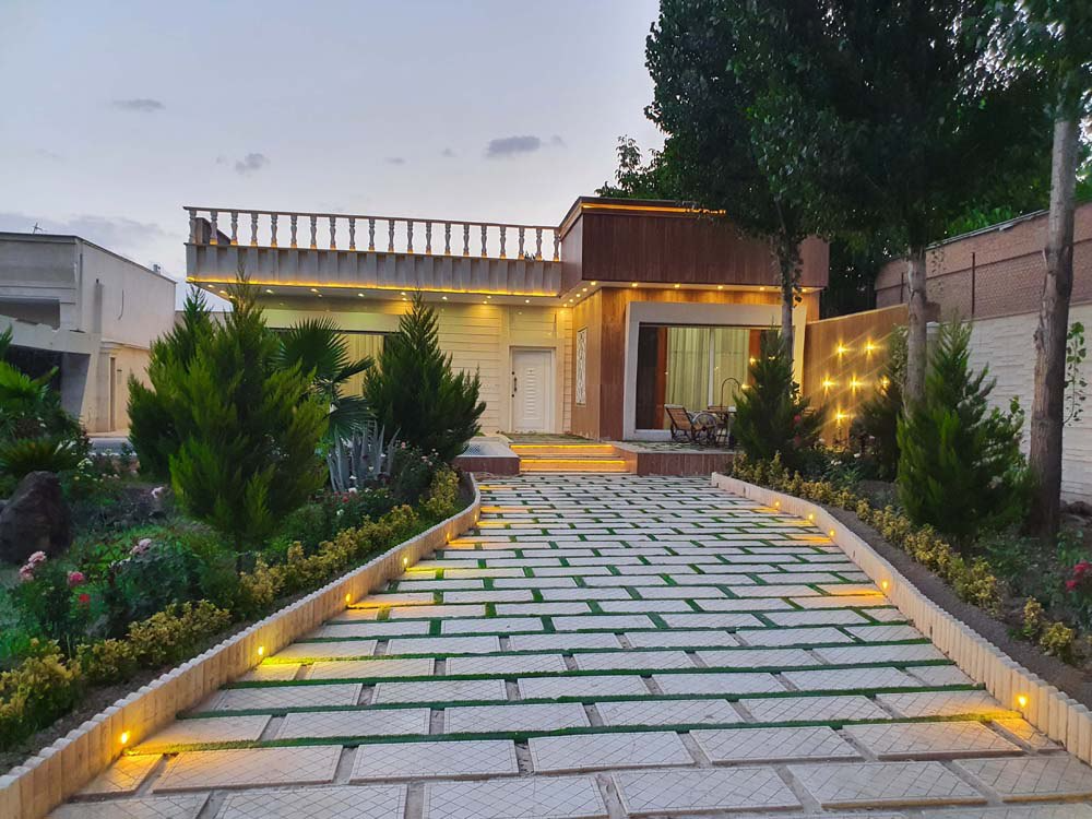 نمای بیرونی ساختمان