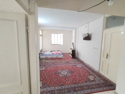 واحد (102) نزدیک حرم مطهر