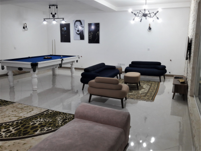 ویلای تک خواب استخردار با بیلیارد مجاور رودخانه
