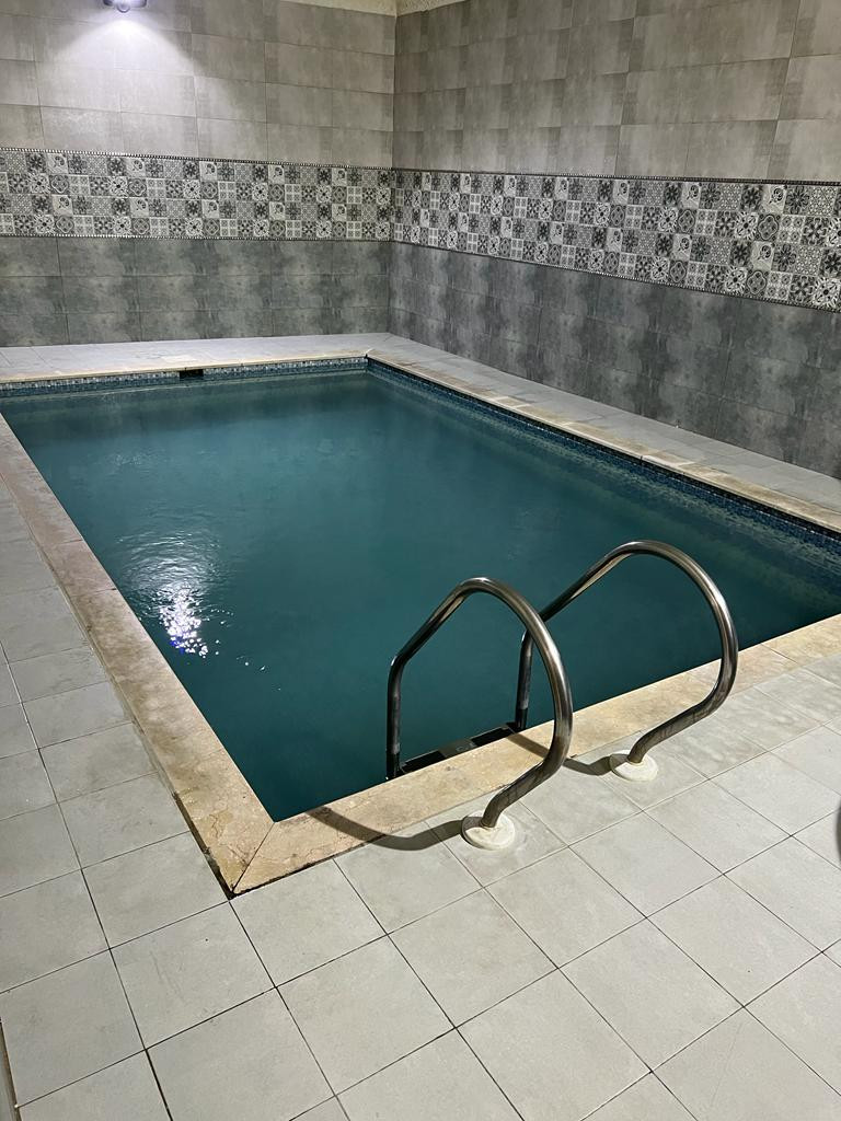 استخر مجموعه